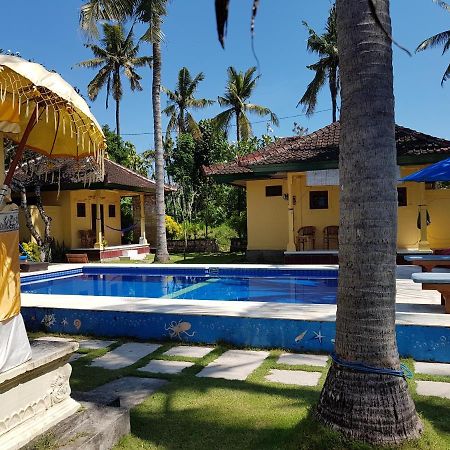 Secret Garden Bungalows Lembongan Exterior photo
